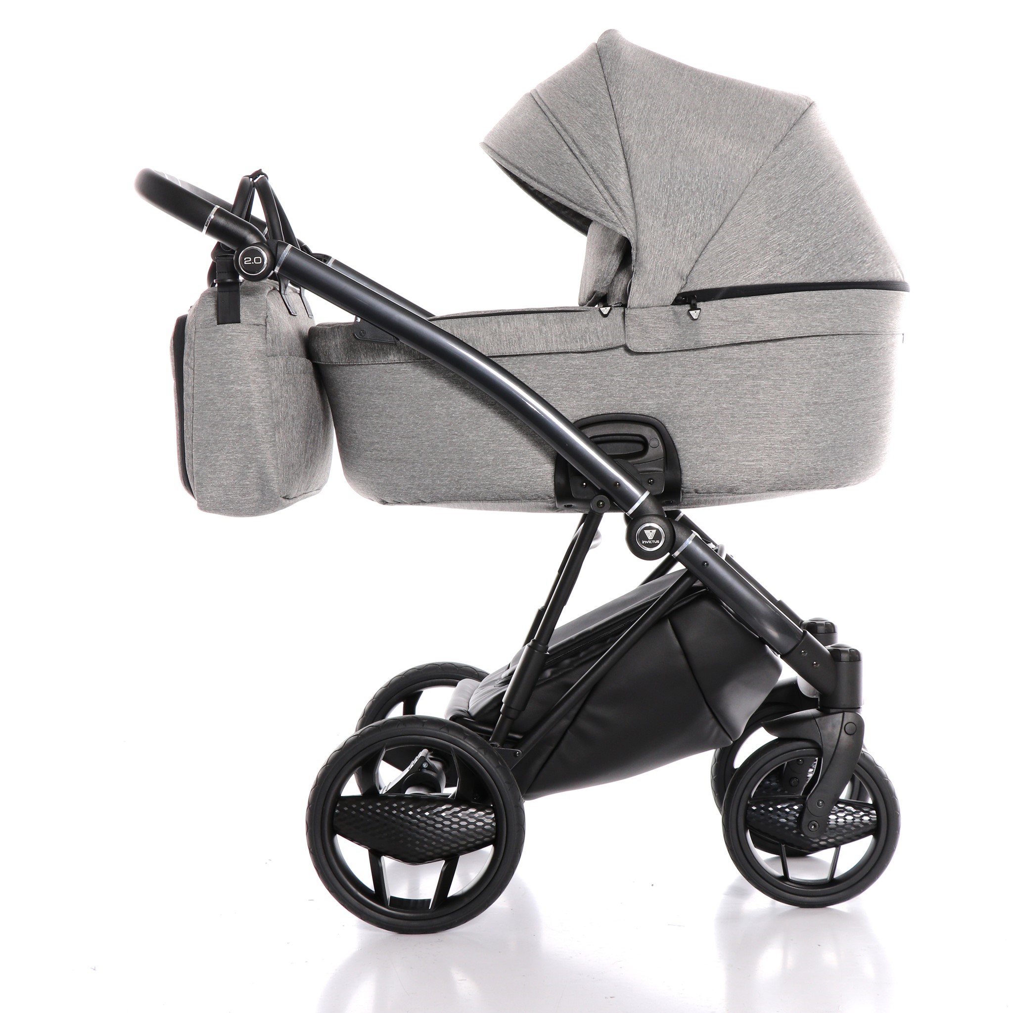 Slika Invictus 2.0 02